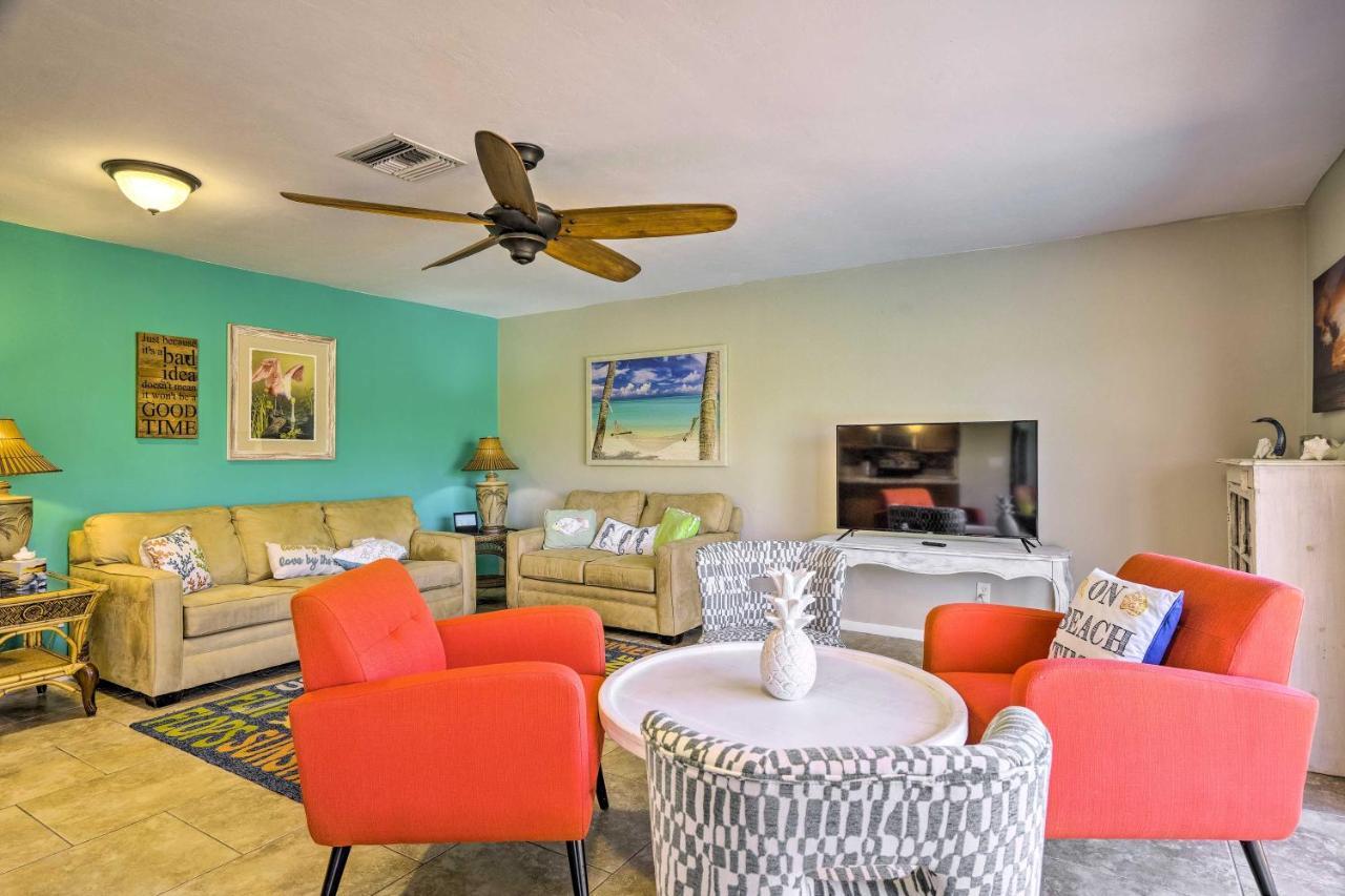 Pet-Friendly Fort Myers Home With Patio And Grill! North Fort Myers Dış mekan fotoğraf