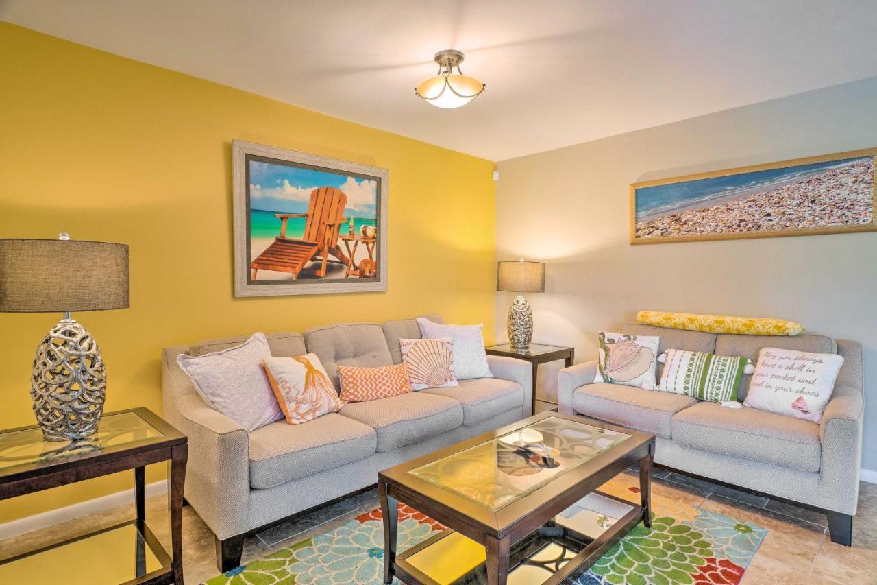 Pet-Friendly Fort Myers Home With Patio And Grill! North Fort Myers Dış mekan fotoğraf
